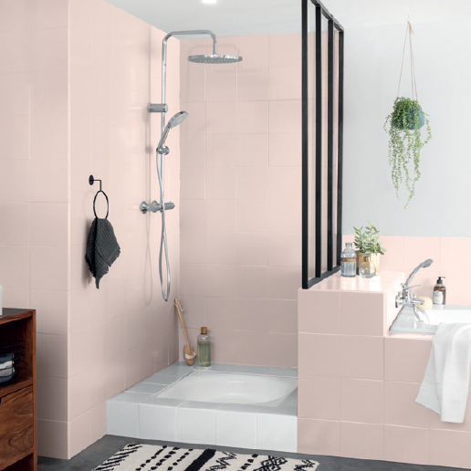 Απεικόνιση του χρώματος σε ένα μπάνιο